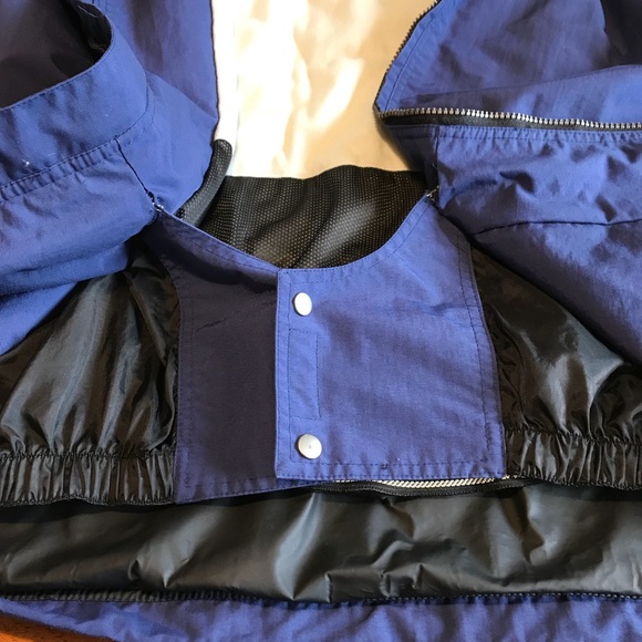 Snowboarding Jacket - Picture 4 of 7